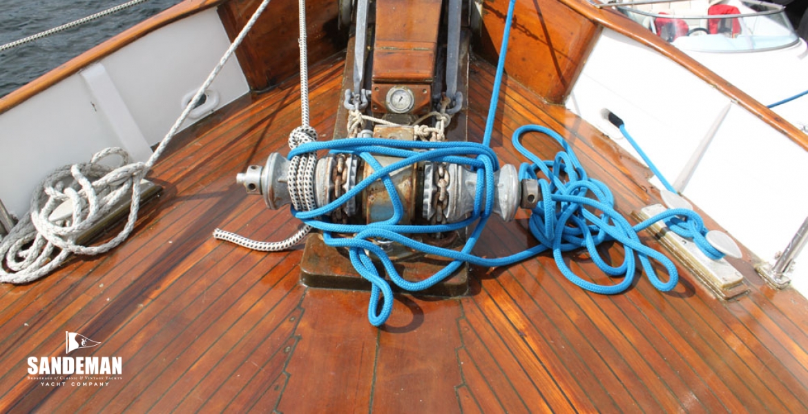 08Foredeck.jpg