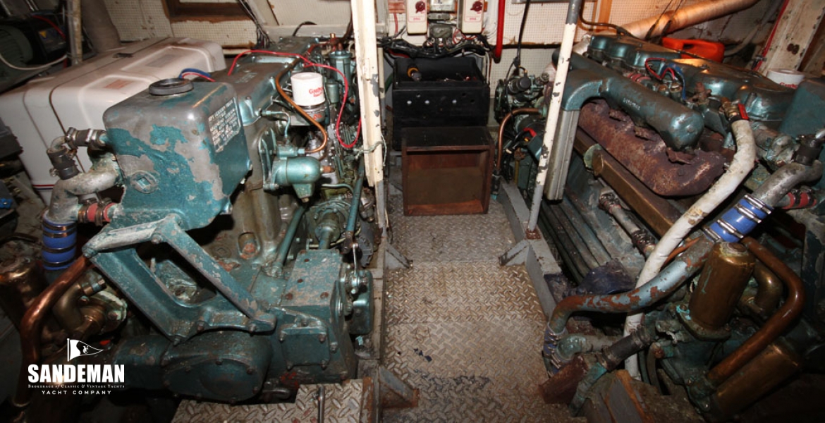 33Engineroom.jpg