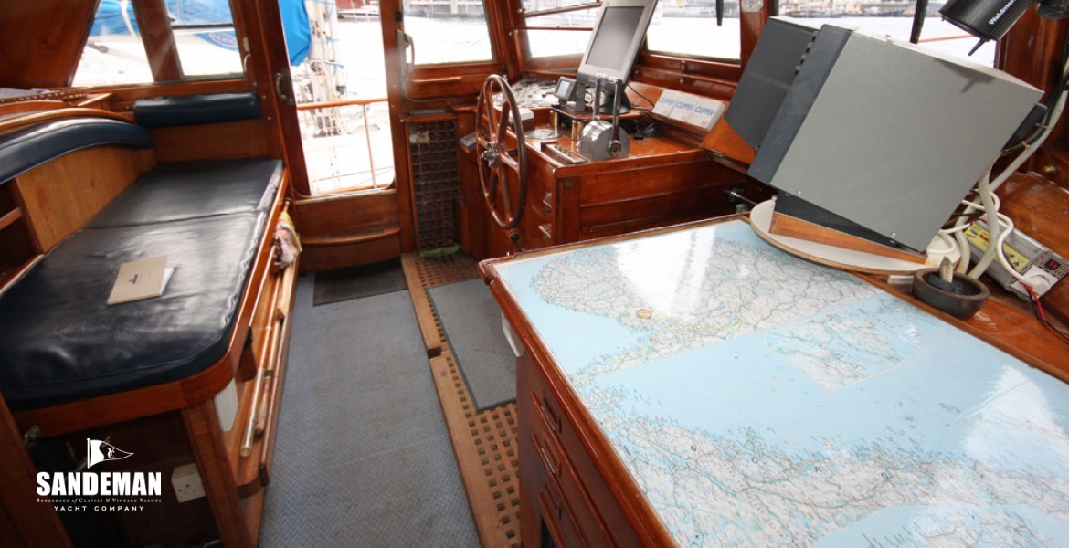 16Deckhouse.jpg