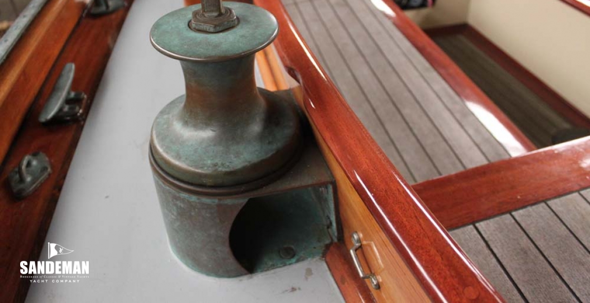 16Winchdetail.jpg