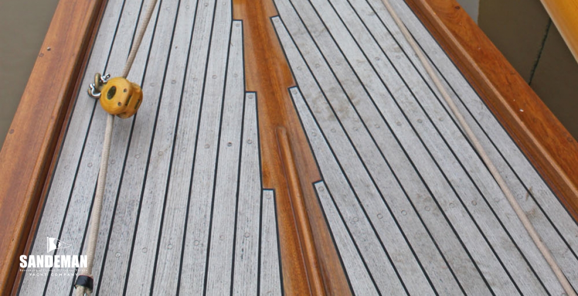 27 Aft deck