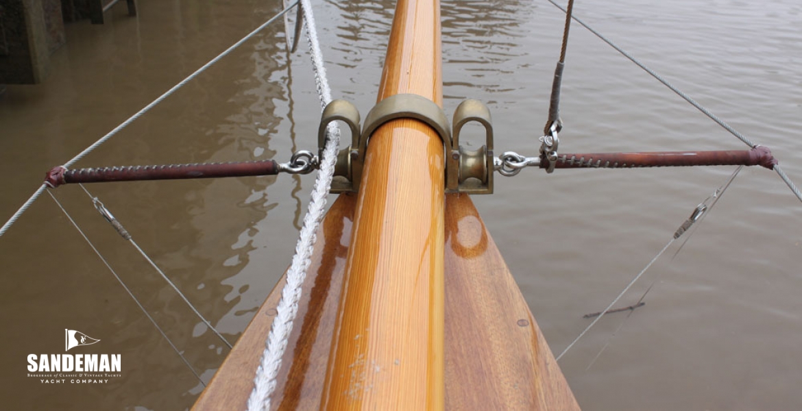 19 Bowsprit