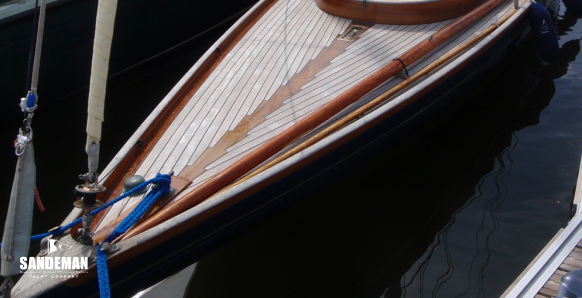 12Bowvaftportside.jpg