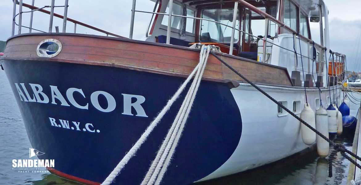 04Transom.jpg