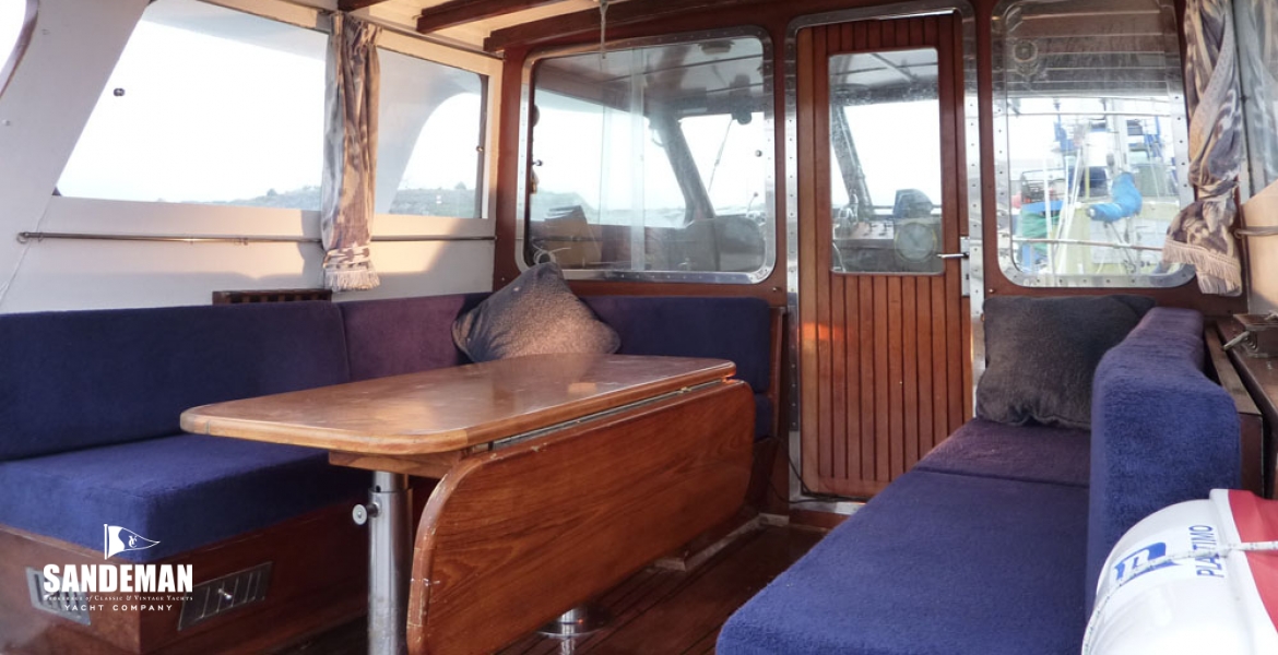 12Aftdeckdetail.jpg