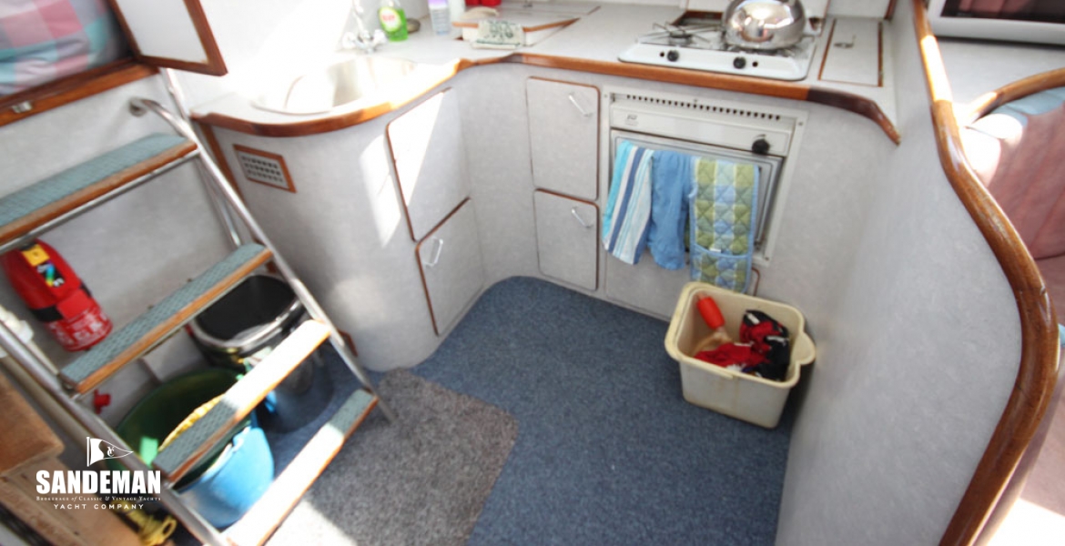 14Galley.jpg