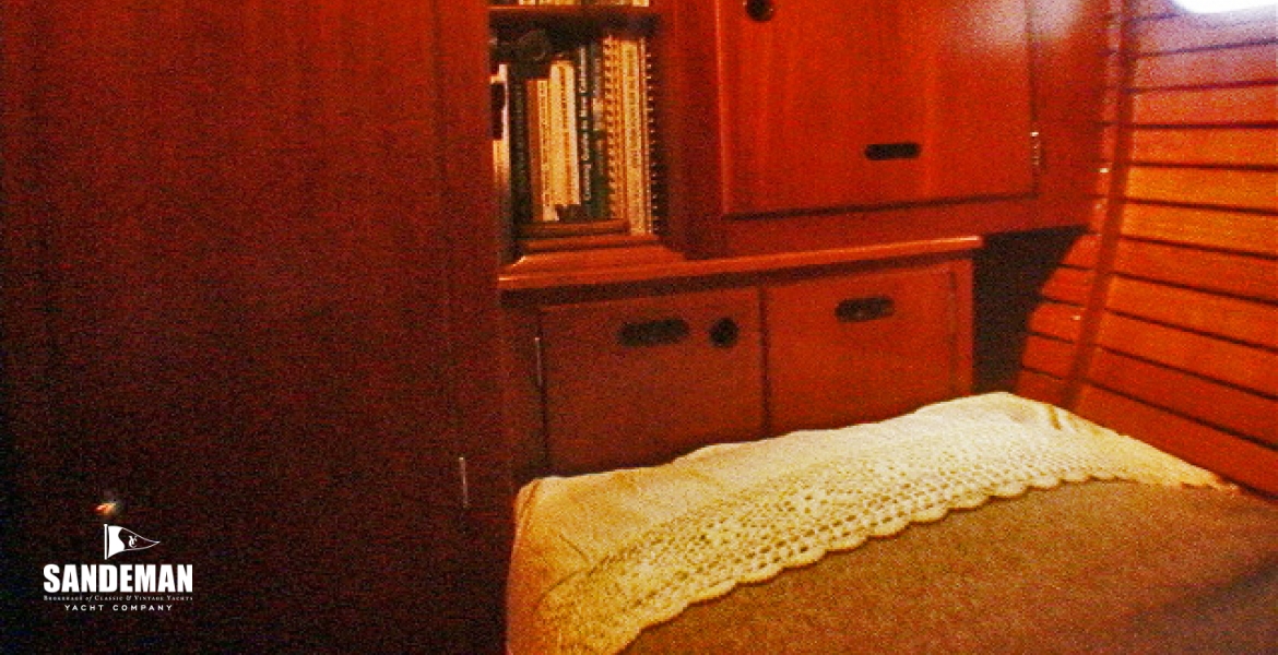 24 Cabin 1.jpg
