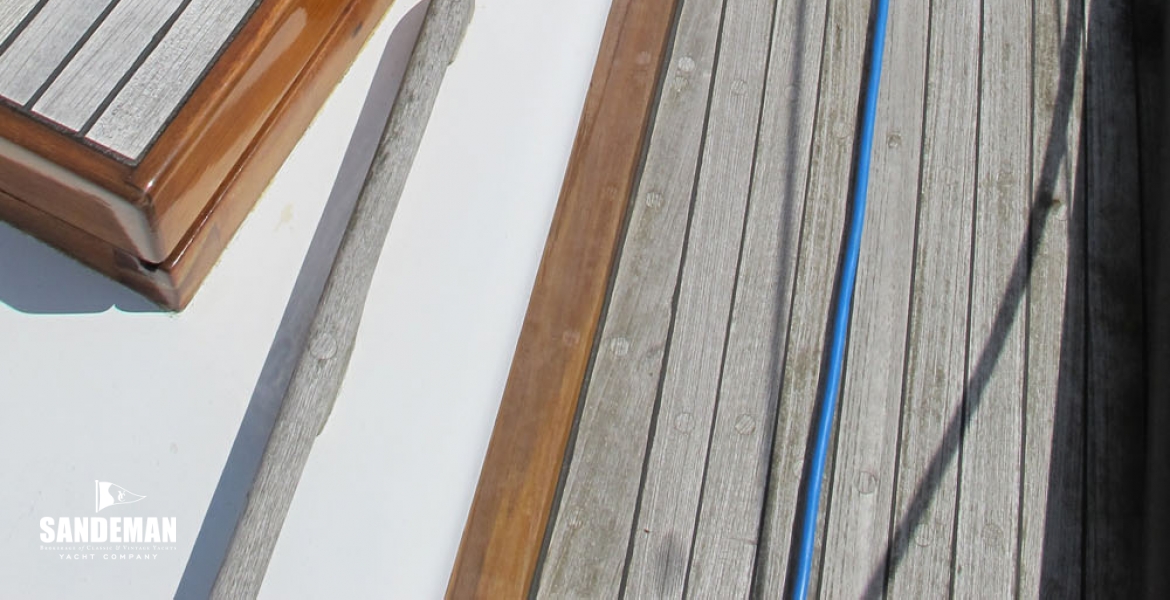 09Foredeck.jpg
