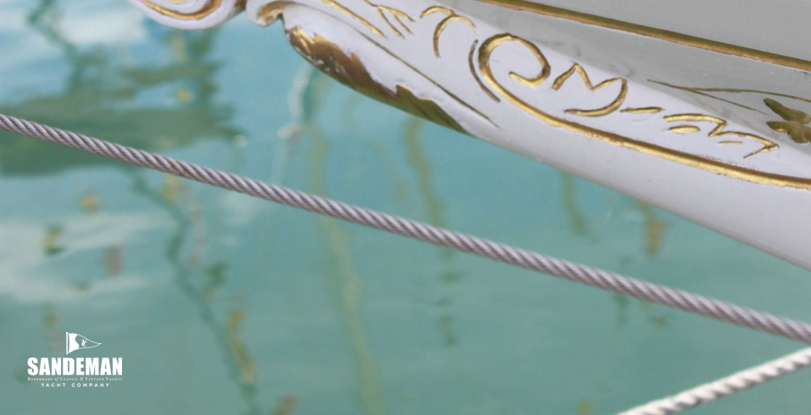 Bow detail
