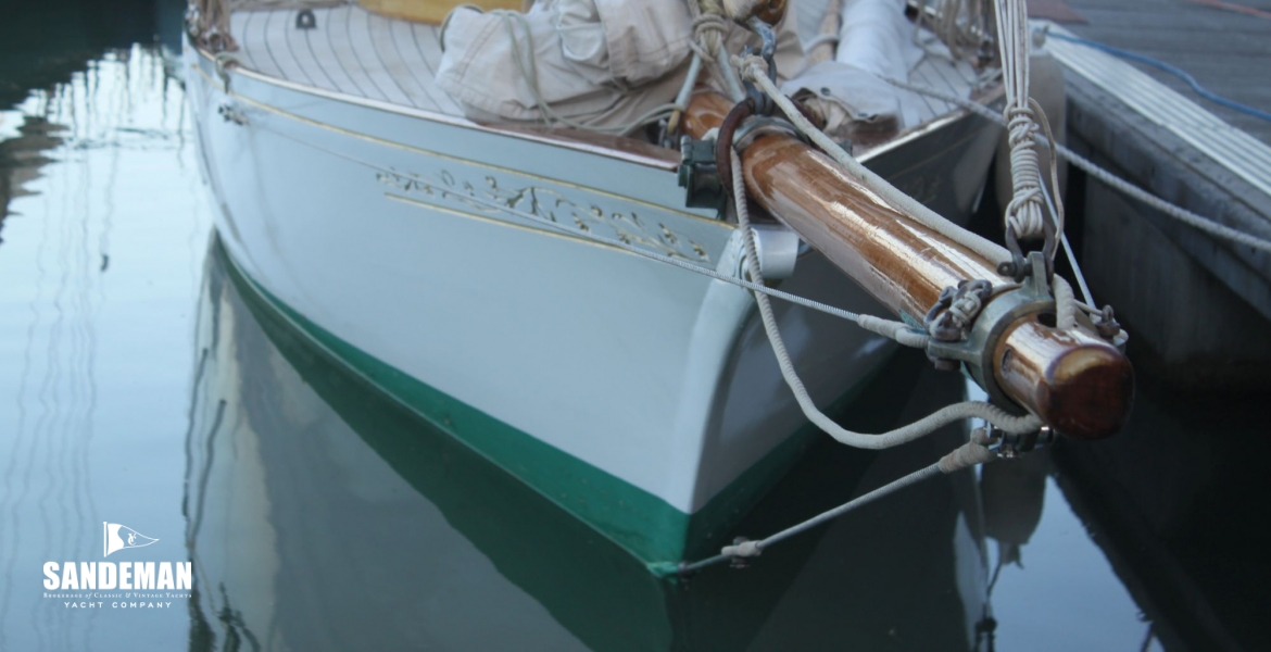 Bow looking aft