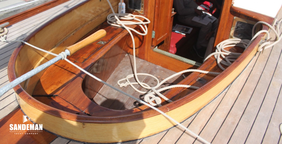 Cockpit access