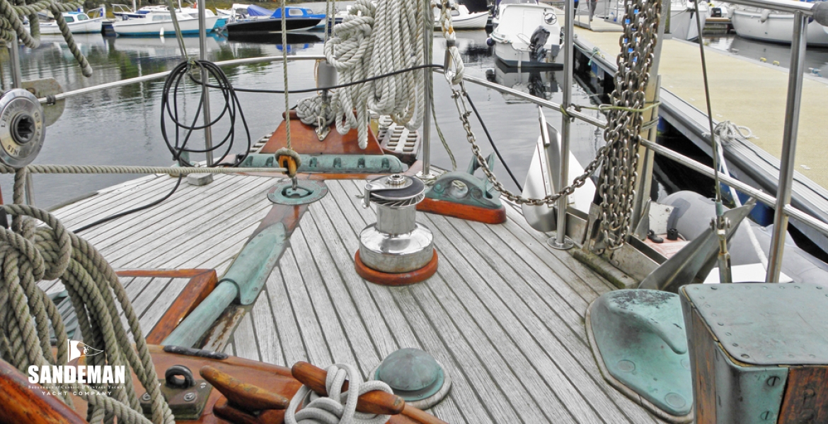 09Aftdeck.jpg
