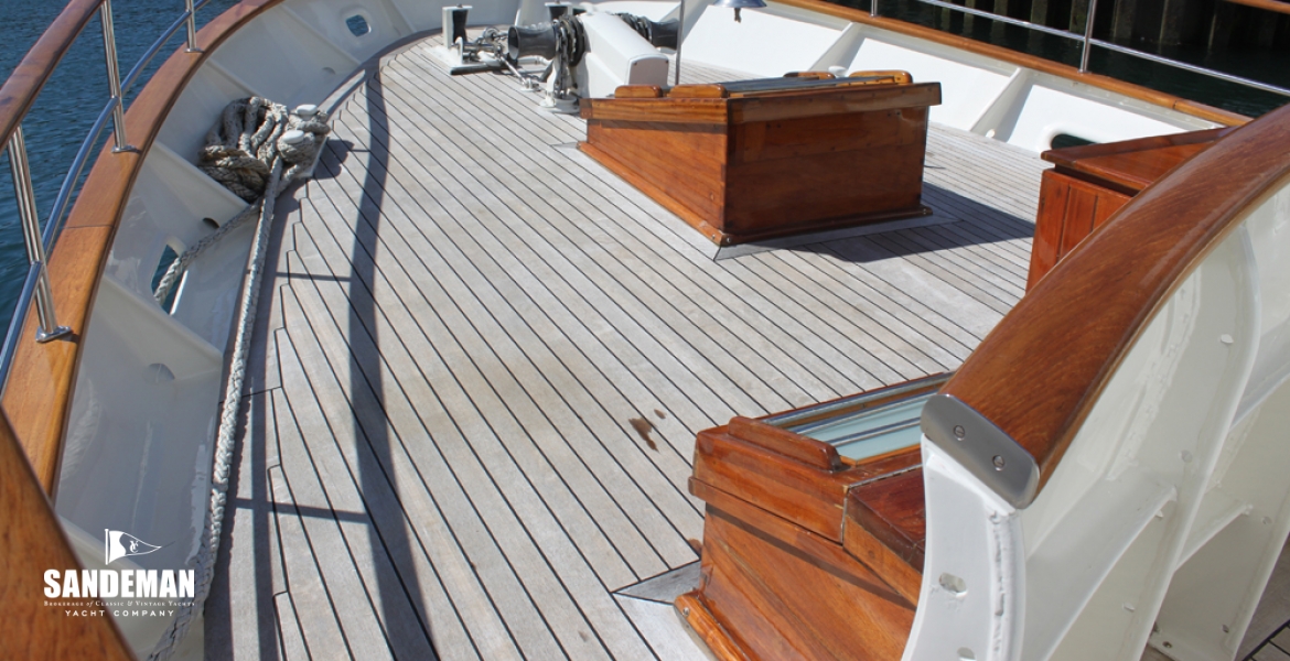 07 Foredeck