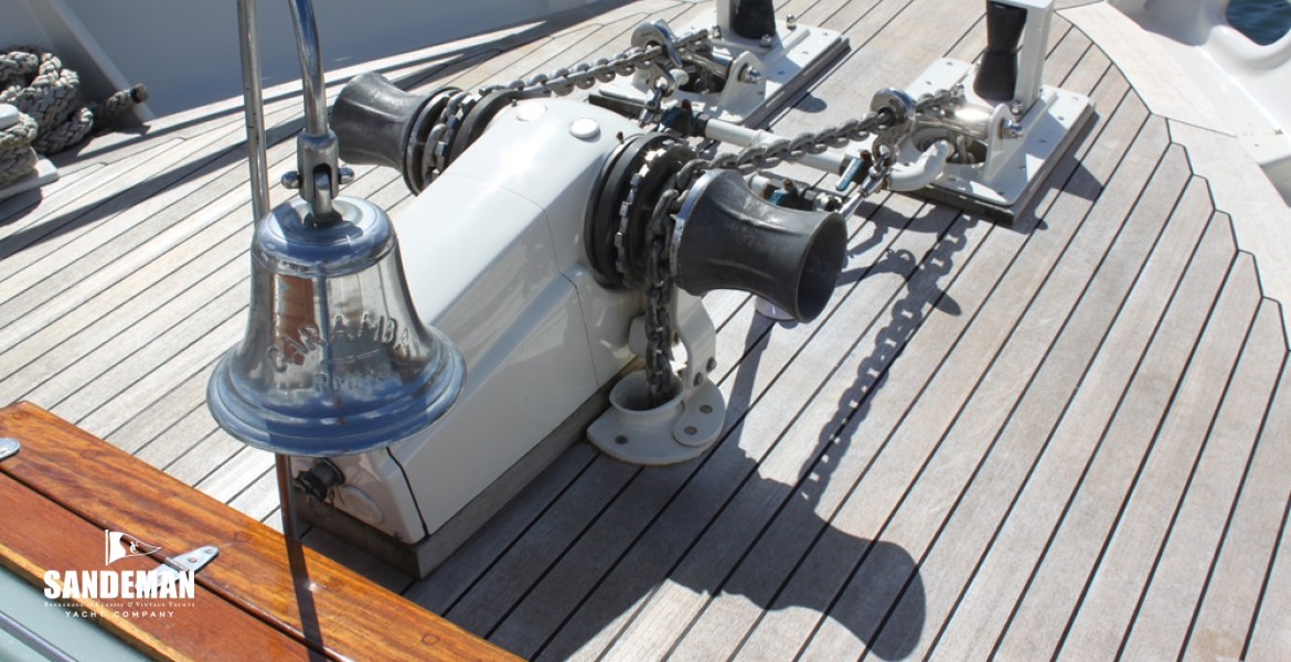 09 Windlass
