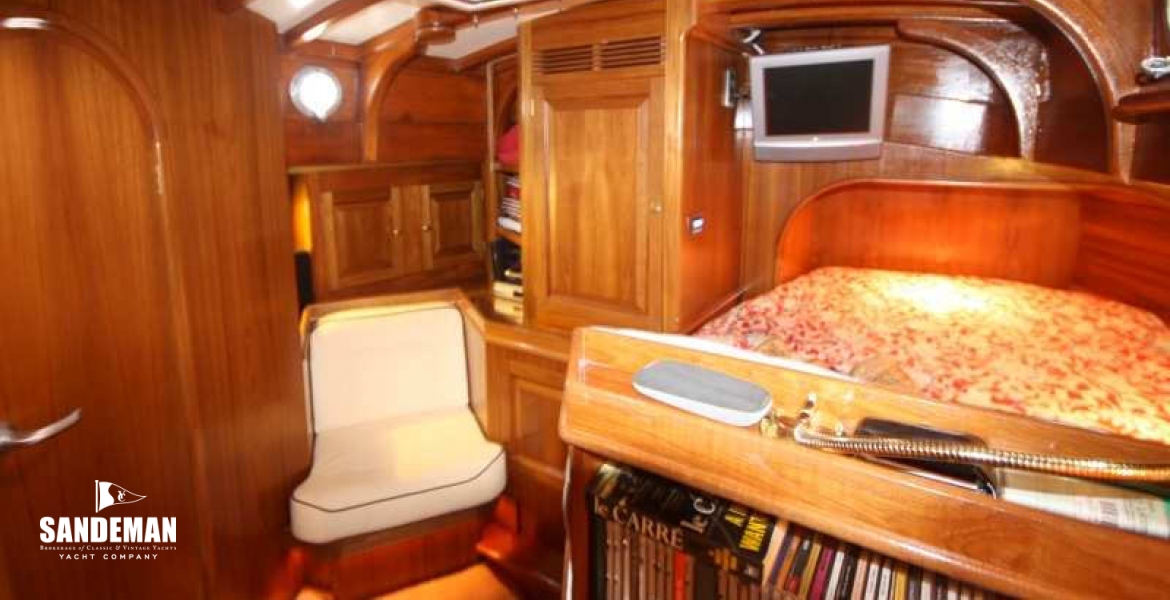18MasterCabinaft.jpg