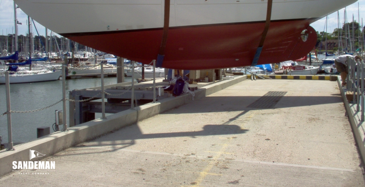 06Ashore.jpg