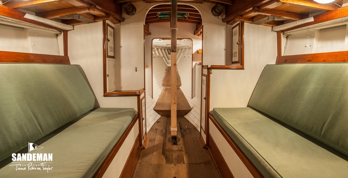 Saloon view fwd