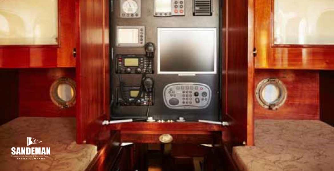 27 Nav station