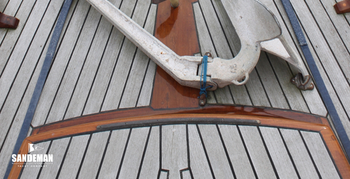 09Foredeck.jpg
