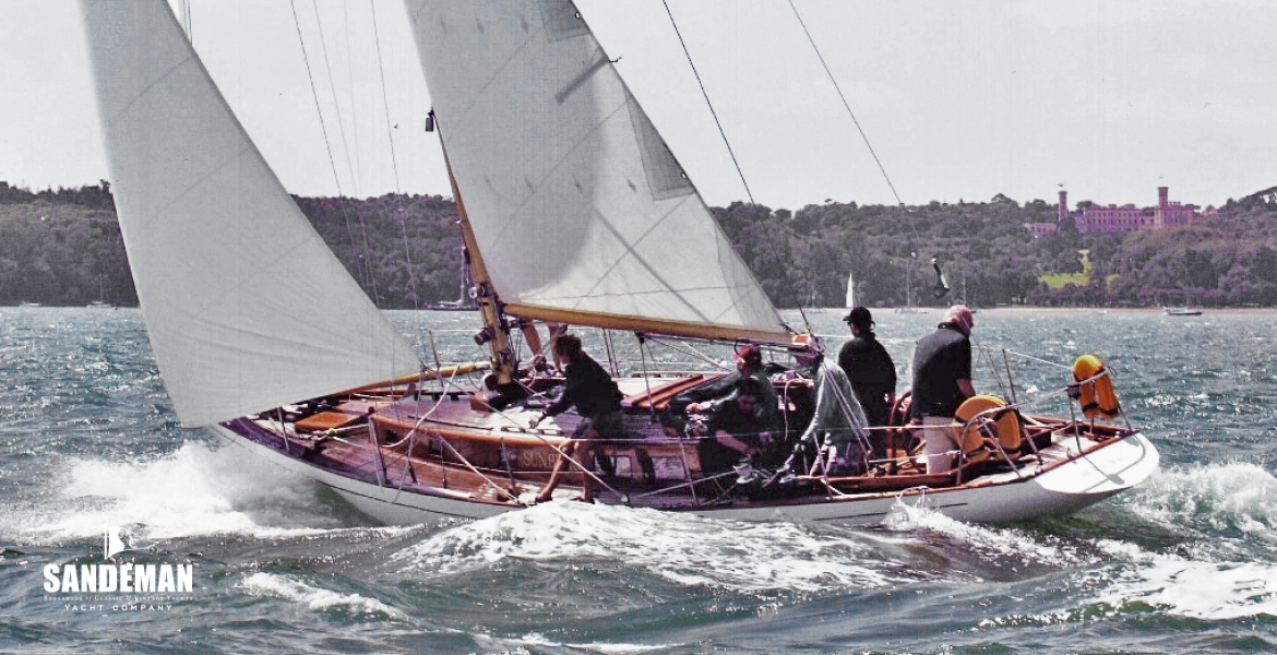 02aPortqtrsailing.jpg