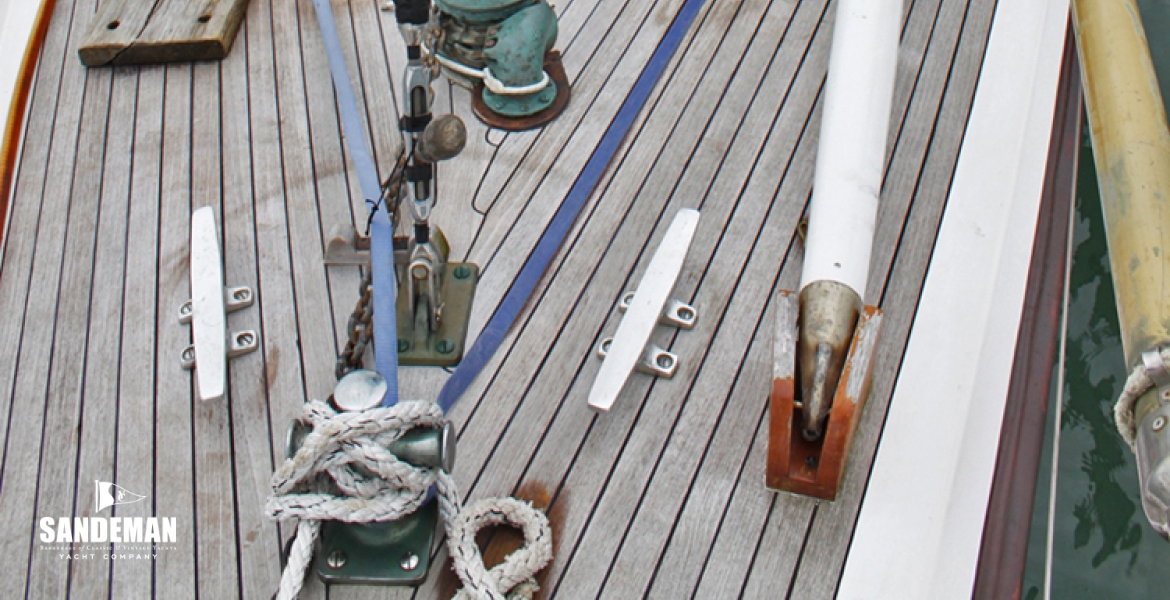 14 Foredeck v aft