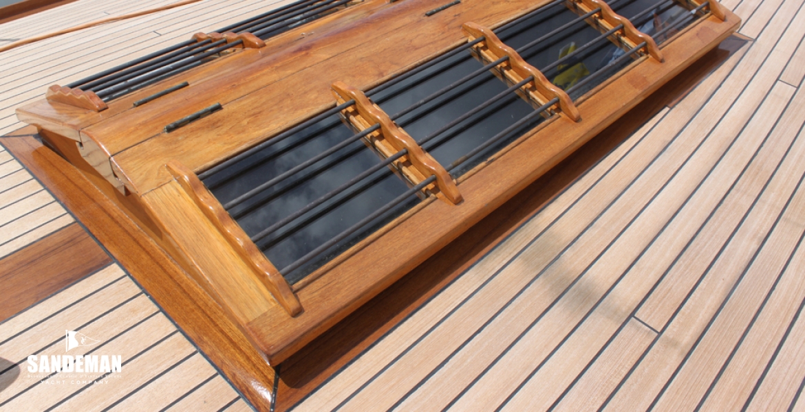 Saloon skylight