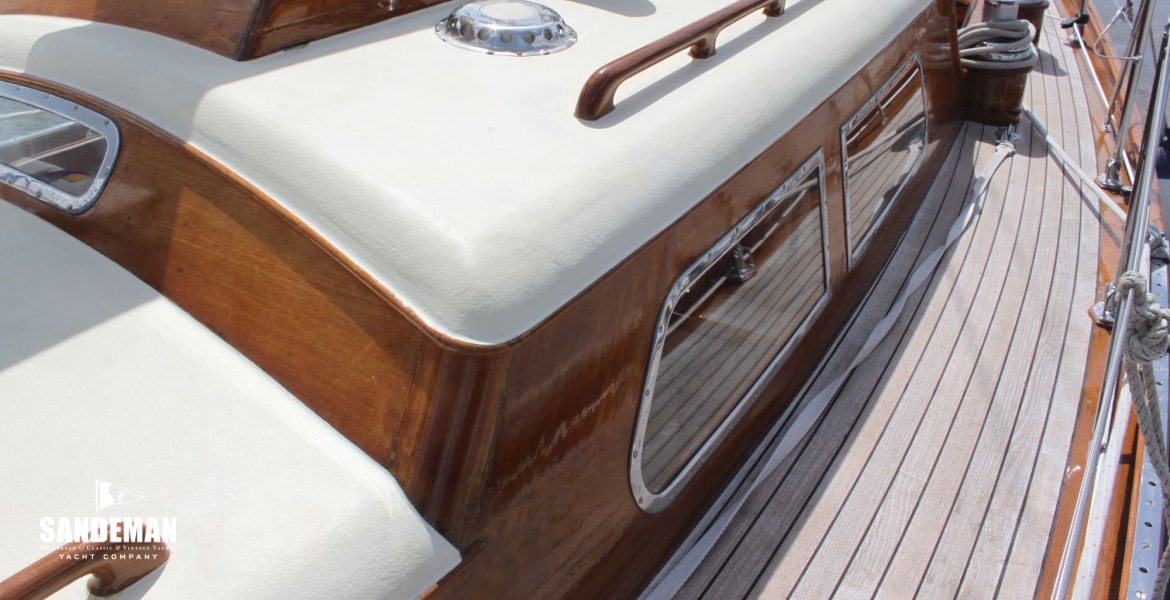 Trunk v aft