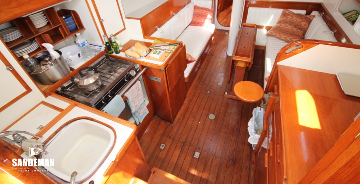 Saloon overview