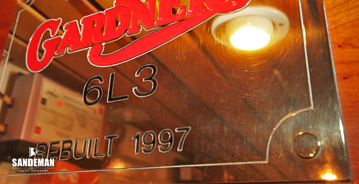 60Engineplate.jpg