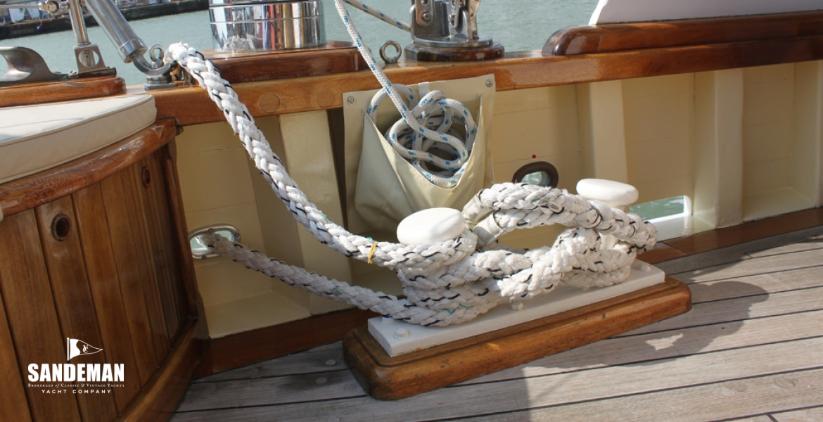 08Cleatandwinchport.jpg