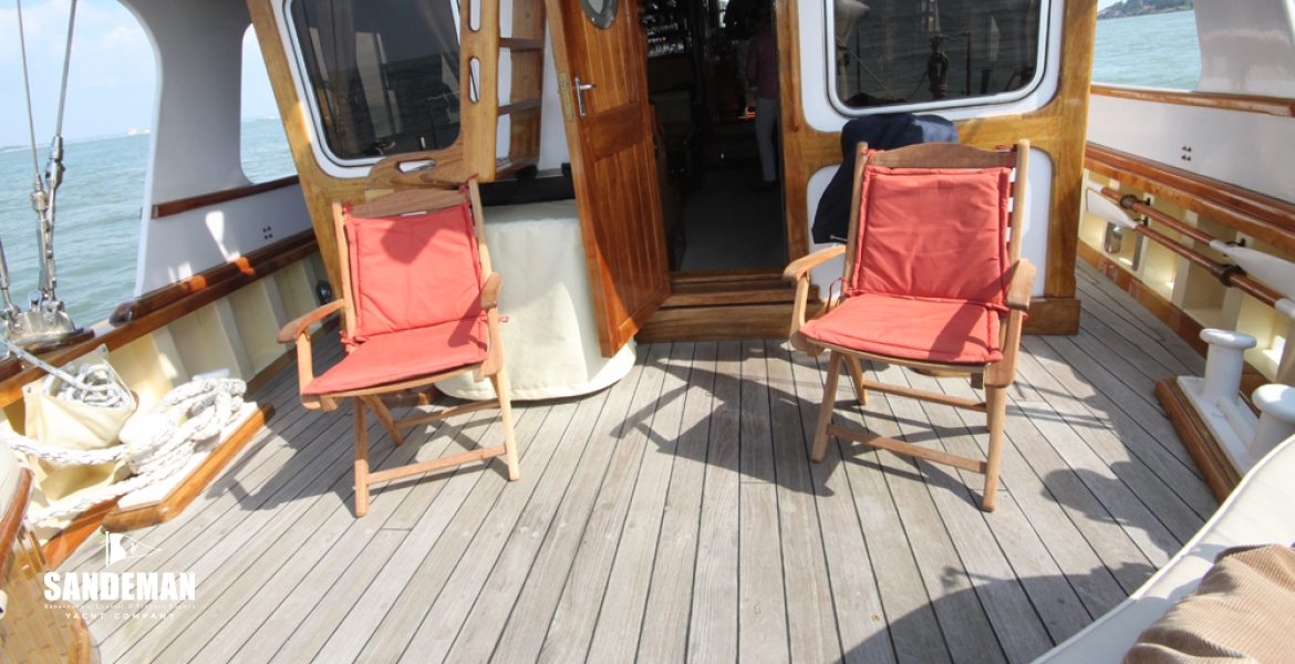 33Aftdecktodoghouse.jpg