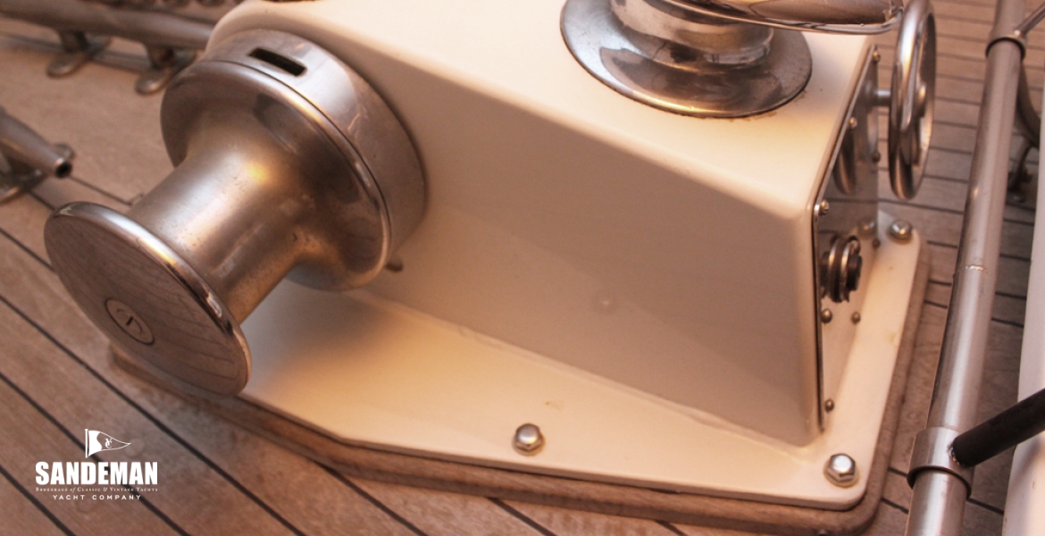 13Windlass.jpg
