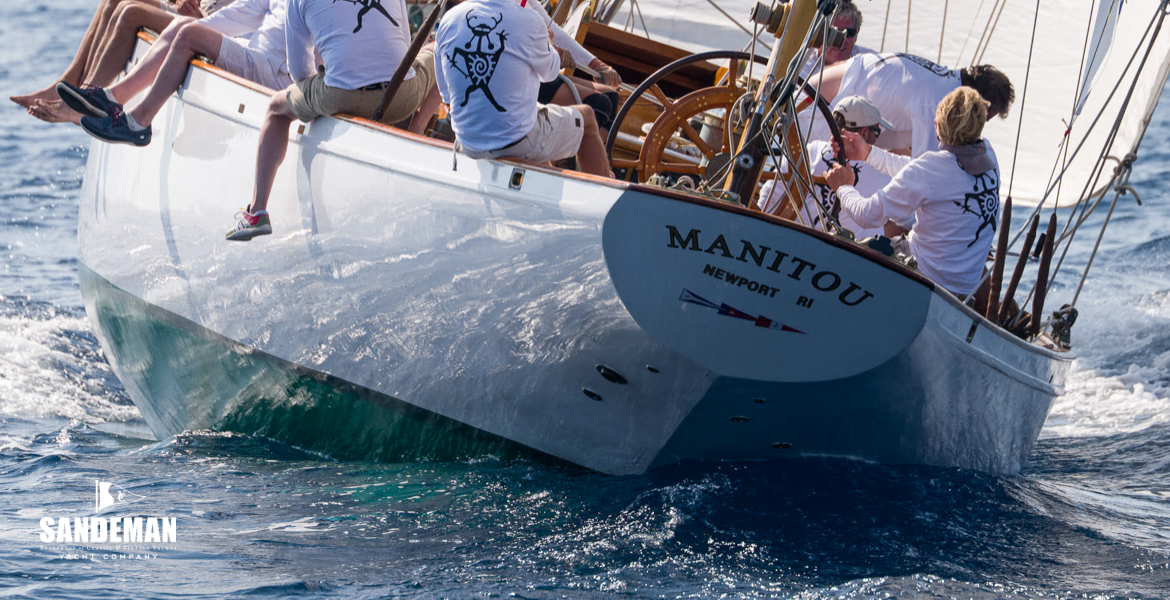 Astern [Photo: James Robinson Taylor]