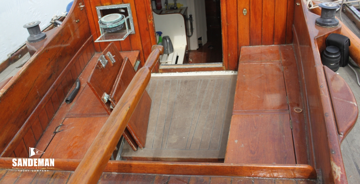 19Cockpit