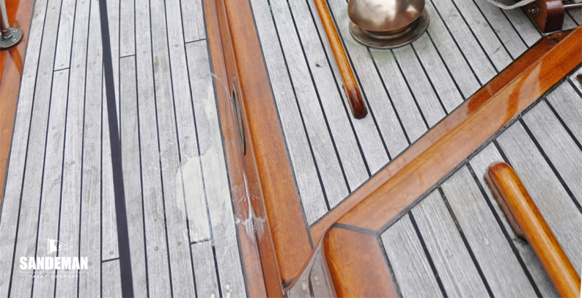 13Portsidedeck.jpg