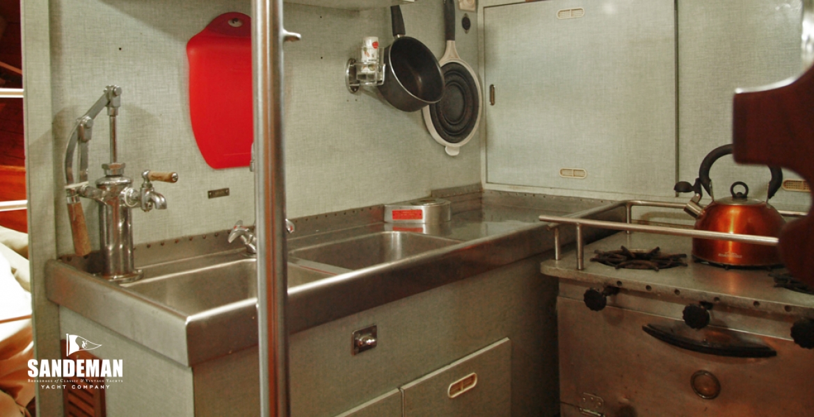 31Galley.jpg