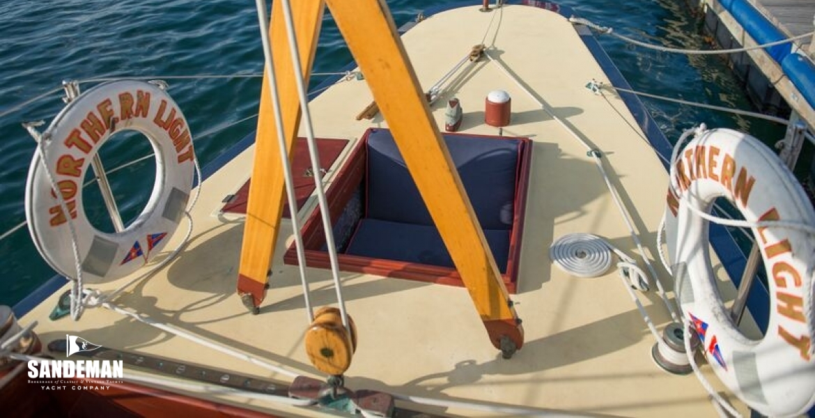 19 Aft deck