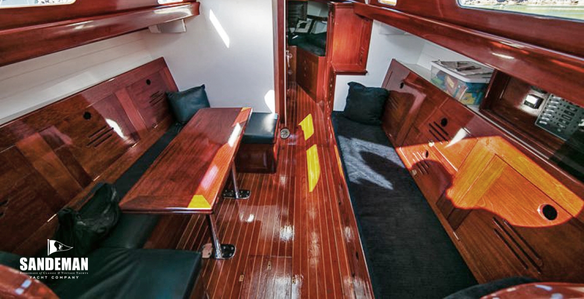 07Cabinoverview.jpg