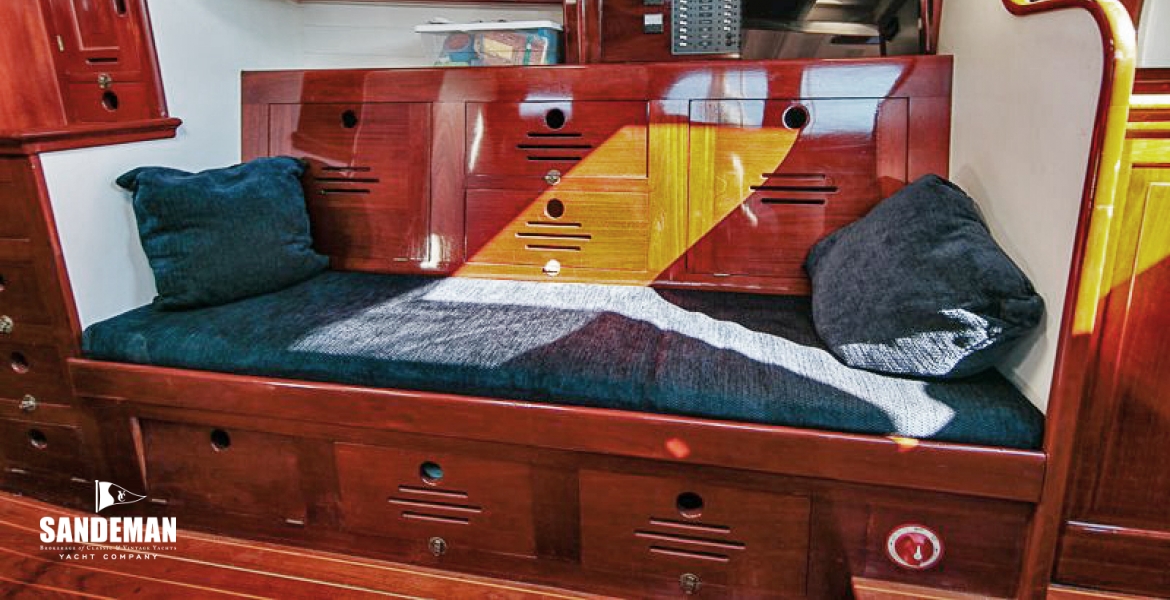 11Saloonstbdsetteeberth.jpg