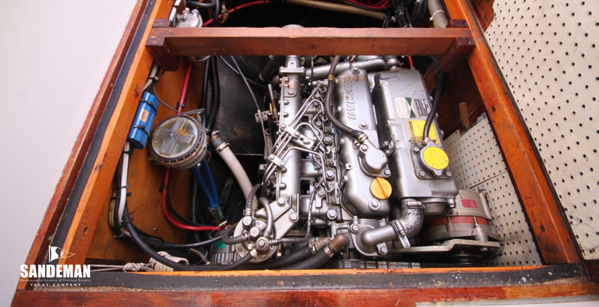 44 Engine.jpg