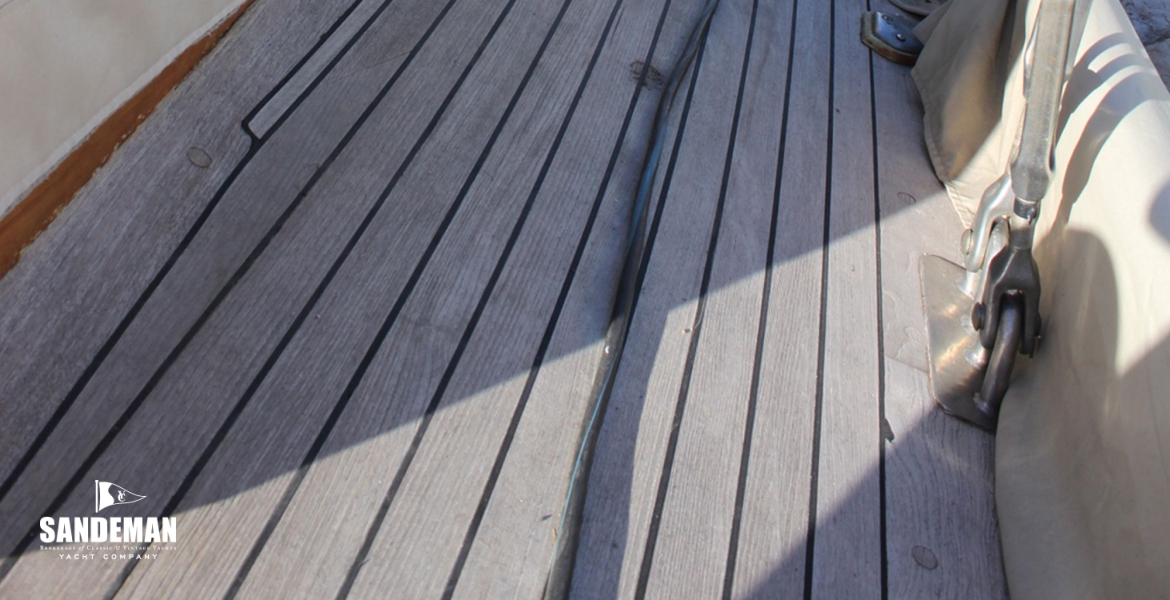 Stbd side deck with COVERS