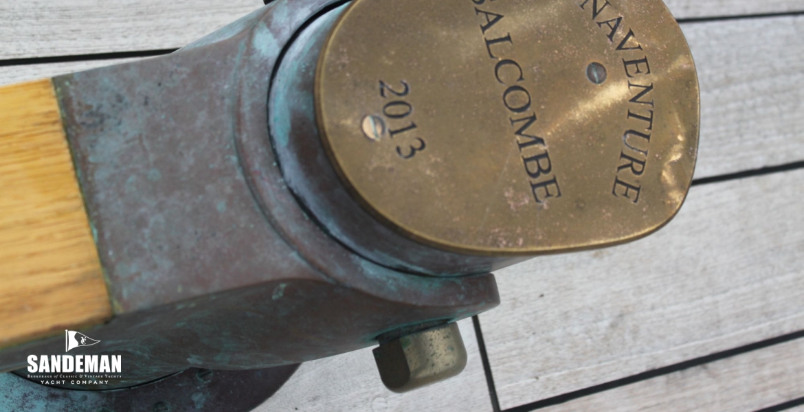 Rudder head