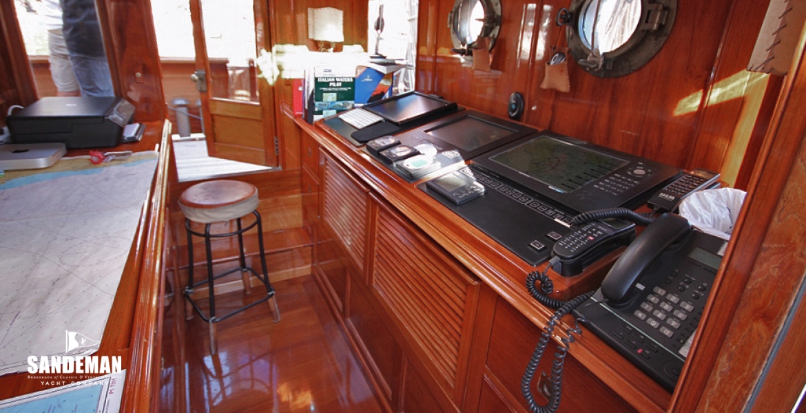 28 Pilot house 1