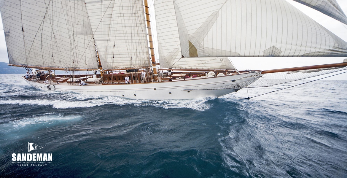 02 STARBOARD BOW