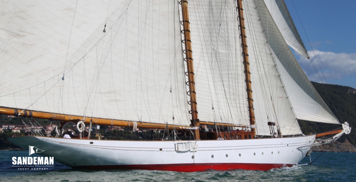 09 Stbd abaft beam
