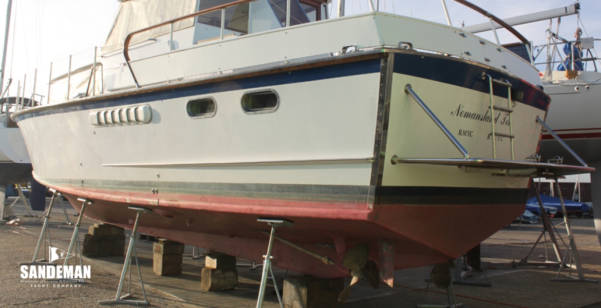 42 Ashore port qtr.jpg