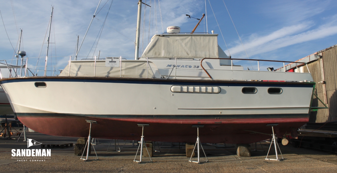 41 Ashore abeam.jpg
