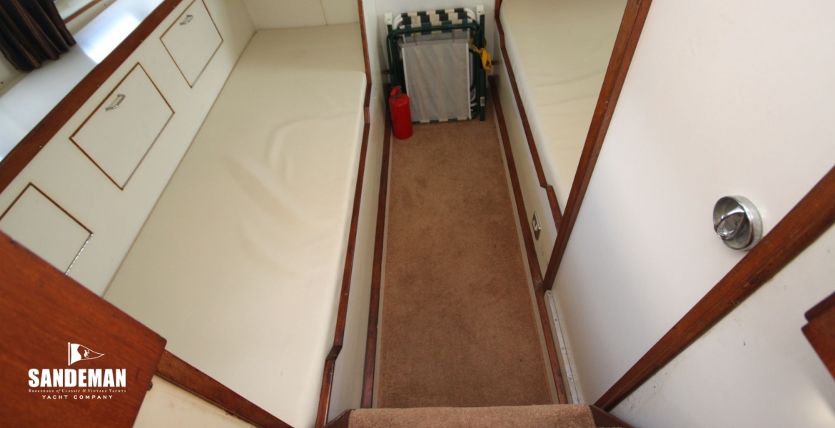31 Aft cabin overview.JPG