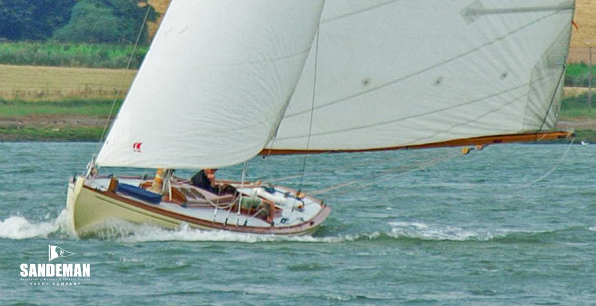 04 Port bow.jpg