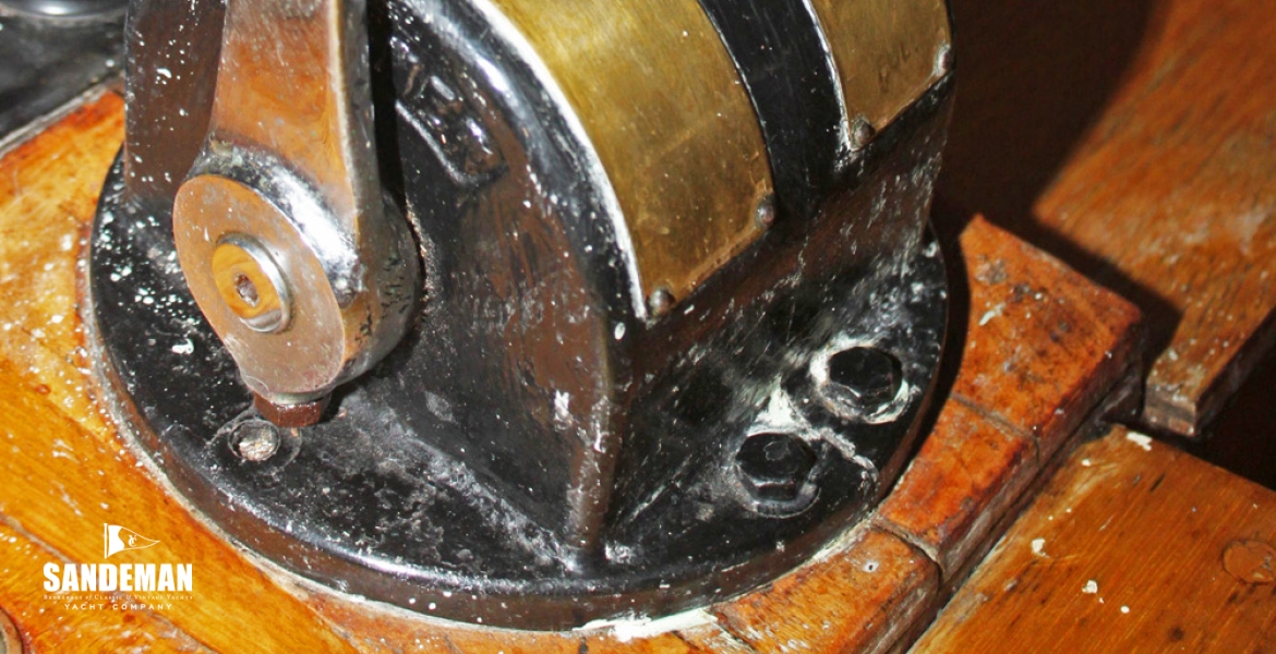 29Enginecontrols.jpg